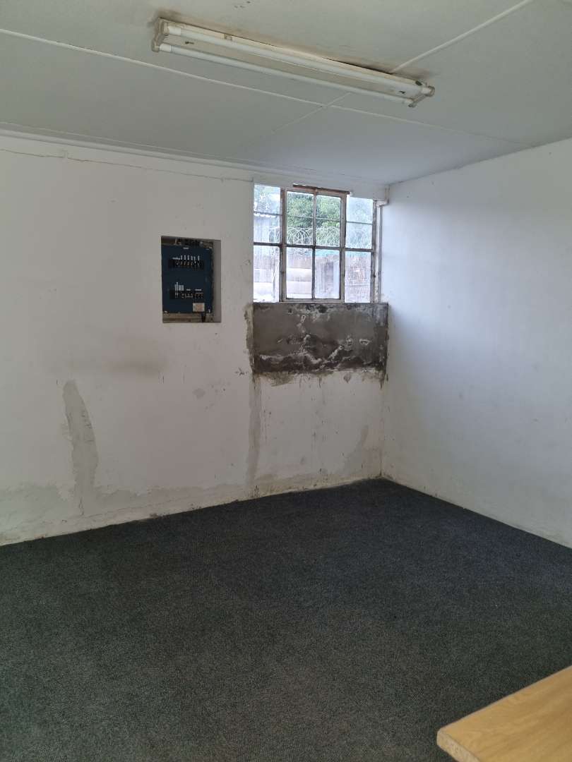 Commercial Property for Sale in Beacon Bay Eastern Cape